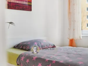 Prodej bytu 2+kk, Praha - Troja, Hnězdenská, 46 m2