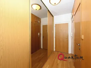 Pronájem bytu 2+kk, Praha - Stodůlky, Bašteckého, 46 m2