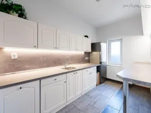 Pronájem kanceláře, Mladá Boleslav - Mladá Boleslav II, 450 m2