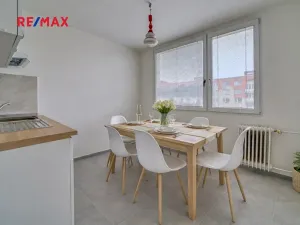 Pronájem bytu 1+1, Mladá Boleslav, 17. listopadu, 40 m2