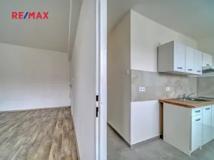 Pronájem bytu 1+1, Mladá Boleslav, 17. listopadu, 40 m2
