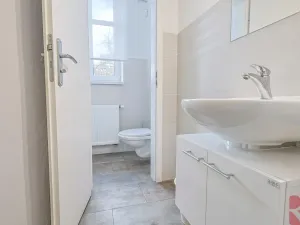 Pronájem bytu 4+1, Praha - Žižkov, Na Jarově, 63 m2
