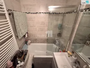 Prodej bytu 3+1, Děčín - Děčín VI-Letná, Lounská, 62 m2