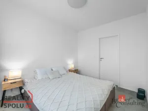 Prodej bytu 2+kk, Praha - Stodůlky, Borovanského, 44 m2