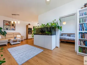 Prodej bytu 3+kk, Šestajovice, Komenského, 77 m2