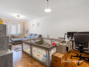 Pronájem bytu 2+1, Praha - Břevnov, Na Petřinách, 58 m2