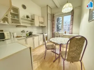 Prodej bytu 3+1, Plzeň, Guldenerova, 72 m2