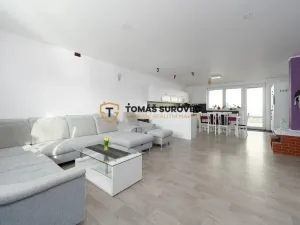 Prodej rodinného domu, Zlín, K Luhám, 277 m2