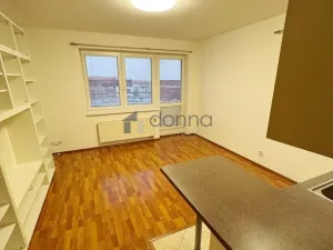 Pronájem bytu 2+kk, Praha, Půdova, 58 m2