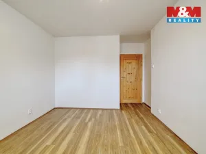 Prodej bytu 4+1, Cheb, Májová, 110 m2