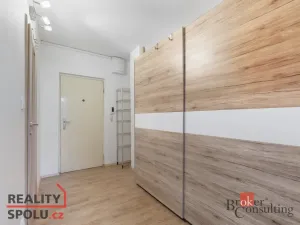 Pronájem bytu 2+kk, Praha - Suchdol, Stehlíkova, 48 m2