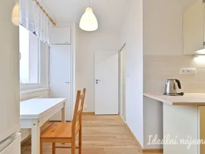 Pronájem bytu 2+1, Brno, Kubíčkova, 55 m2