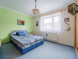 Prodej rodinného domu, Petrovice, 246 m2