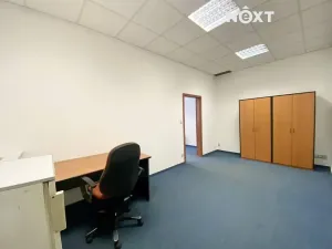 Pronájem kanceláře, Praha - Nové Město, Na Moráni, 67 m2