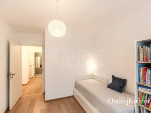 Pronájem bytu 4+kk, Praha - Dolní Chabry, K Beranovu, 188 m2