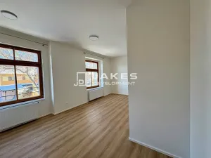 Pronájem bytu 1+kk, Praha - Liboc, Jenečská, 27 m2