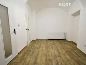 Pronájem kanceláře, Vyškov, Masarykovo náměstí, 96 m2