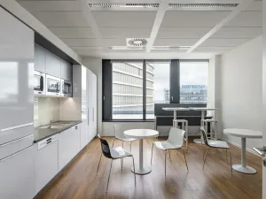 Pronájem kanceláře, Praha - Nusle, Pikrtova, 2020 m2