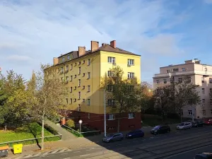 Pronájem bytu 2+kk, Praha - Žižkov, Buchovcova, 47 m2
