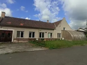 Prodej výrobních prostor, Lipník nad Bečvou, 980 m2