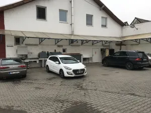 Pronájem skladu, Brno, Valchařská, 598 m2