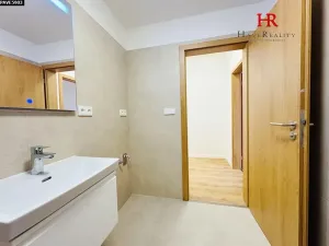 Pronájem bytu 3+kk, Benešov, 102. pluku, 73 m2