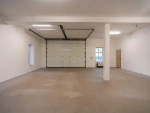 Pronájem skladu, Trutnov - Bojiště, Svojšova, 95 m2