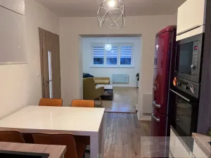 Prodej bytu 3+1, Domažlice, 28. října, 68 m2