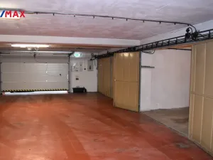 Pronájem garáže, Olomouc, Heyrovského, 14 m2