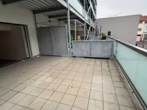 Pronájem bytu 1+kk, Kralupy nad Vltavou, Náměstí G. Karse, 50 m2