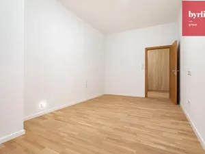 Pronájem bytu 3+kk, Opava, Dolní náměstí, 100 m2