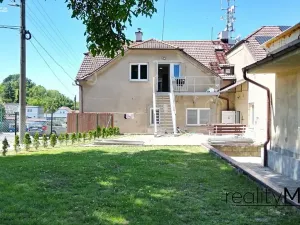 Pronájem ubytování, Dobrovice, 500 m2