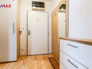 Pronájem bytu 1+kk, Pardubice - Zelené Předměstí, Milheimova, 34 m2