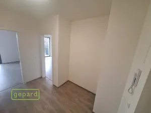 Pronájem bytu 2+kk, Slaný - Kvíček, U Benaru, 50 m2