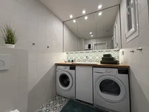 Pronájem bytu 1+1, Praha - Vinohrady, Šrobárova, 36 m2