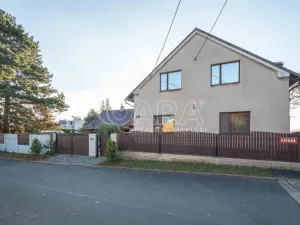 Prodej bytu 3+1, Libiš, Příčná, 92 m2