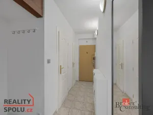 Prodej bytu 3+1, Praha - Strašnice, Černokostelecká, 64 m2