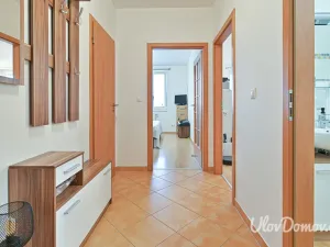 Prodej bytu 2+kk, Praha - Háje, Jurkovičova, 61 m2