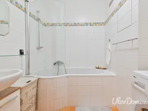 Prodej bytu 2+kk, Praha - Háje, Jurkovičova, 61 m2