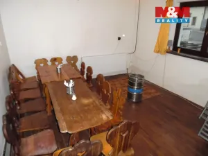 Pronájem restaurace, Karlštejn, 253 m2