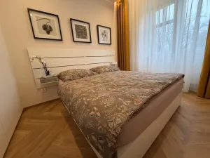 Pronájem bytu 2+kk, Praha - Žižkov, Křišťanova, 41 m2
