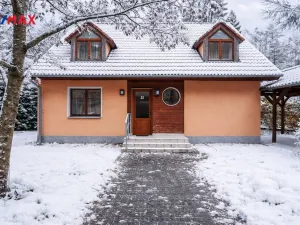 Prodej rodinného domu, Karlovy Vary, Za Motelem, 137 m2