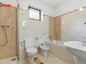 Prodej rodinného domu, Karlovy Vary, Za Motelem, 137 m2