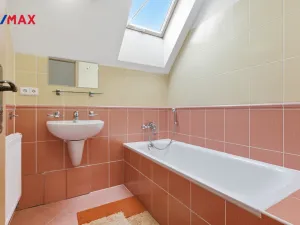 Prodej rodinného domu, Karlovy Vary, Za Motelem, 137 m2