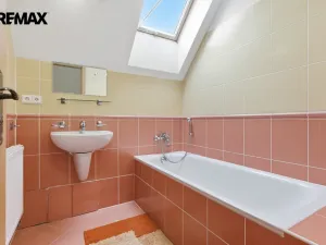 Prodej rodinného domu, Karlovy Vary, Za Motelem, 137 m2