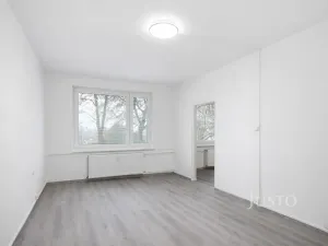 Pronájem bytu 1+1, Ústí nad Labem, Tolstého, 44 m2