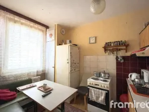 Prodej bytu 2+1, Uherské Hradiště, Sadová, 58 m2