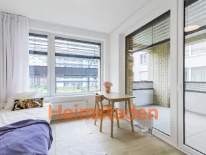 Pronájem bytu 3+1, Praha - Holešovice, U Pergamenky, 61 m2