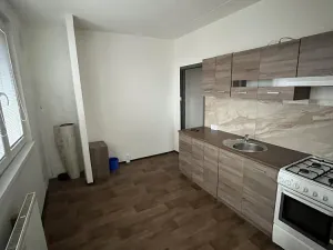 Pronájem bytu 3+1, Cvikov - Cvikov II, Sídliště, 72 m2