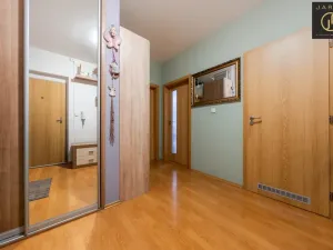 Prodej bytu 2+kk, Praha - Čakovice, Rýnská, 60 m2